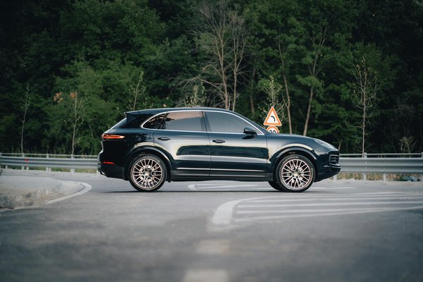 How is UK's Technological Growth Affecting Environmental Sustainability?